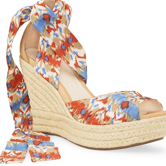 UGG Shoes - NEW UGG Lucianna Espadrille